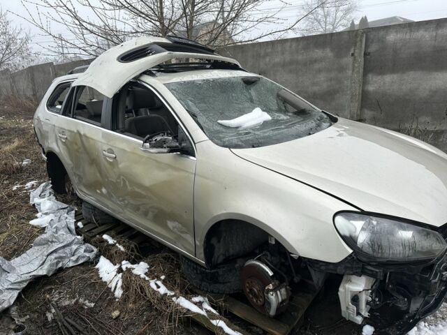 Серый Фольксваген Гольф, объемом двигателя 1.6 л и пробегом 180 тыс. км за 3000 $, фото 1 на Automoto.ua