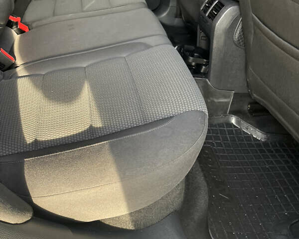 Сірий Фольксваген Гольф, об'ємом двигуна 1.6 л та пробігом 212 тис. км за 8900 $, фото 24 на Automoto.ua