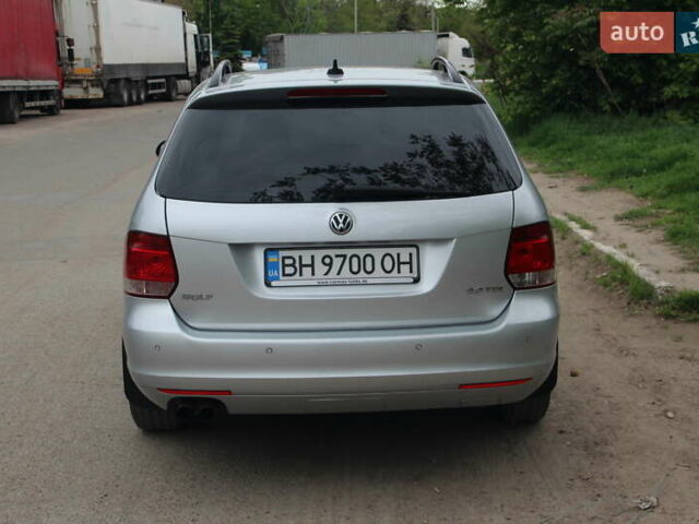 Серый Фольксваген Гольф, объемом двигателя 2 л и пробегом 175 тыс. км за 11990 $, фото 69 на Automoto.ua