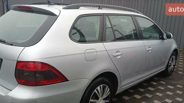 Серый Фольксваген Гольф, объемом двигателя 1.6 л и пробегом 189 тыс. км за 9200 $, фото 8 на Automoto.ua