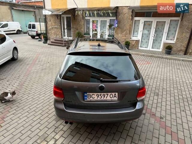 Серый Фольксваген Гольф, объемом двигателя 1.97 л и пробегом 302 тыс. км за 9000 $, фото 6 на Automoto.ua