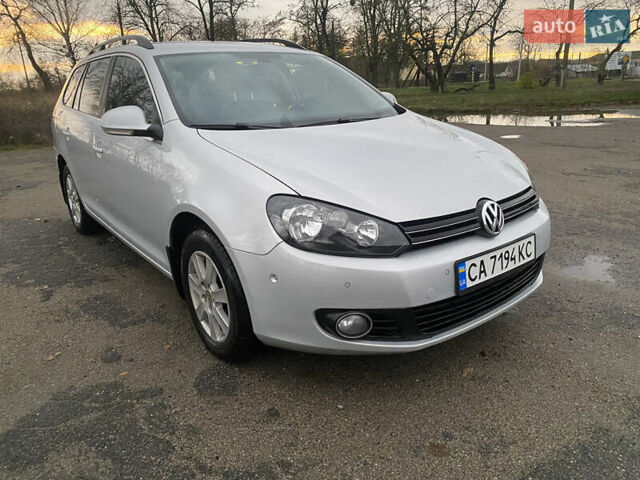 Серый Фольксваген Гольф, объемом двигателя 1.6 л и пробегом 240 тыс. км за 8350 $, фото 1 на Automoto.ua