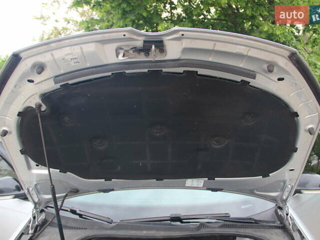 Серый Фольксваген Гольф, объемом двигателя 2 л и пробегом 175 тыс. км за 11990 $, фото 43 на Automoto.ua