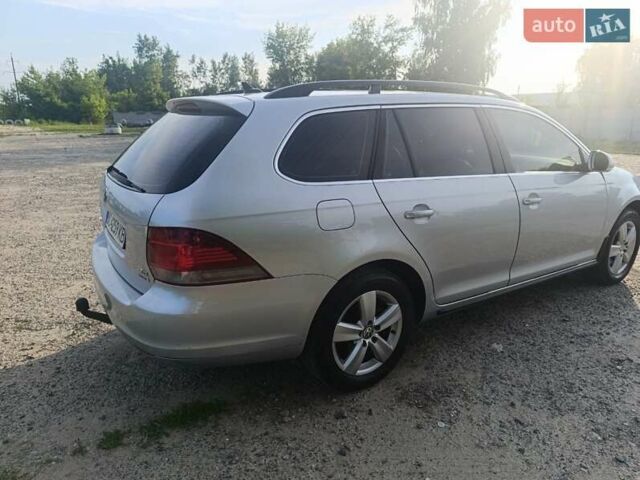 Серый Фольксваген Гольф, объемом двигателя 1.6 л и пробегом 205 тыс. км за 9200 $, фото 9 на Automoto.ua