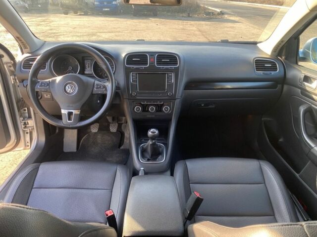 Сірий Фольксваген Гольф, об'ємом двигуна 2 л та пробігом 205 тис. км за 8500 $, фото 12 на Automoto.ua