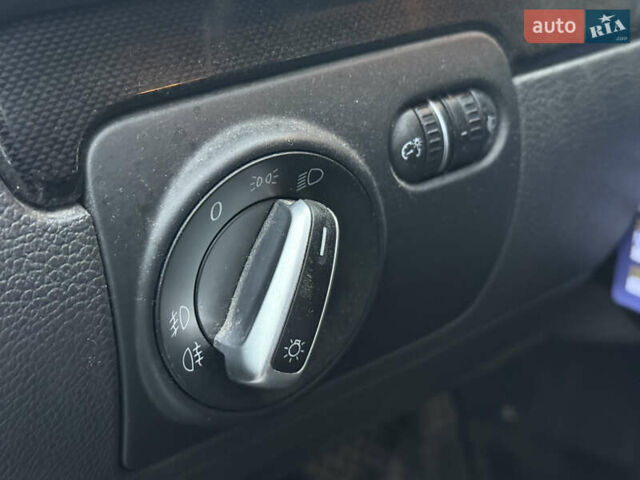 Серый Фольксваген Гольф, объемом двигателя 1.4 л и пробегом 188 тыс. км за 7950 $, фото 10 на Automoto.ua