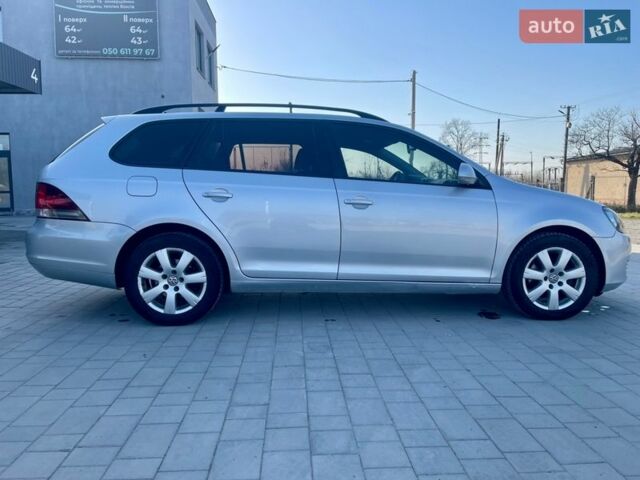 Серый Фольксваген Гольф, объемом двигателя 1.6 л и пробегом 340 тыс. км за 6750 $, фото 7 на Automoto.ua