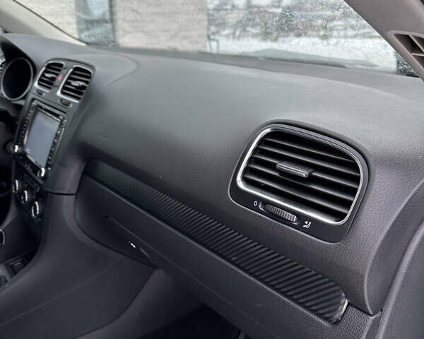 Сірий Фольксваген Гольф, об'ємом двигуна 1.6 л та пробігом 198 тис. км за 8200 $, фото 25 на Automoto.ua