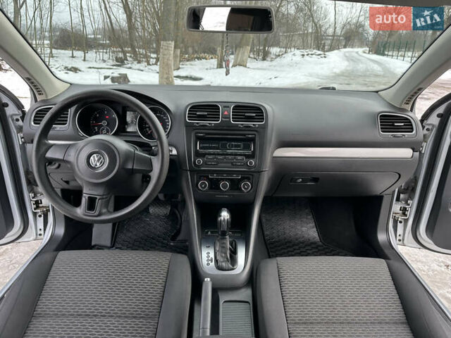 Серый Фольксваген Гольф, объемом двигателя 1.6 л и пробегом 288 тыс. км за 6999 $, фото 3 на Automoto.ua
