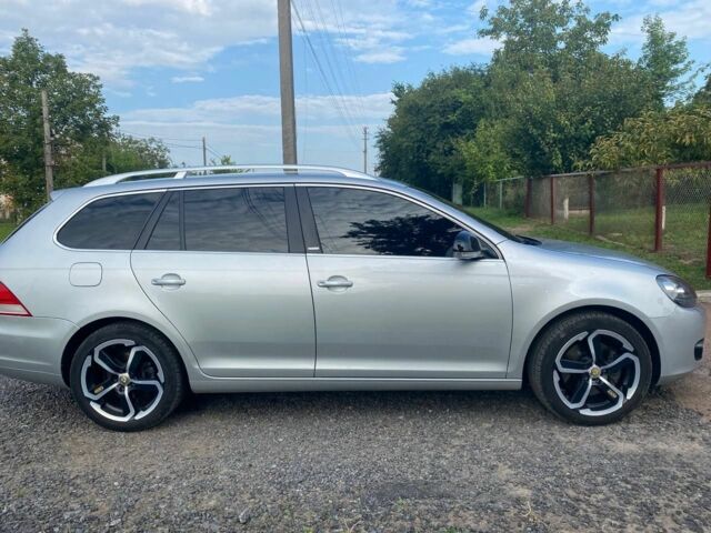 Серый Фольксваген Гольф, объемом двигателя 2 л и пробегом 246 тыс. км за 9500 $, фото 1 на Automoto.ua