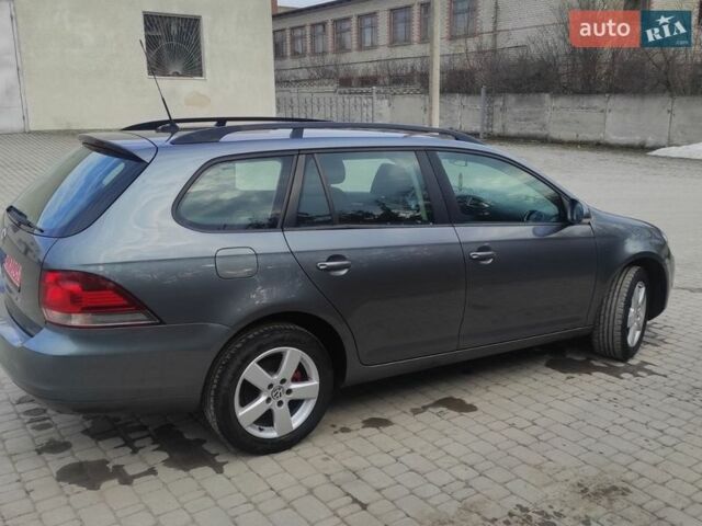 Серый Фольксваген Гольф, объемом двигателя 1.6 л и пробегом 284 тыс. км за 9200 $, фото 61 на Automoto.ua