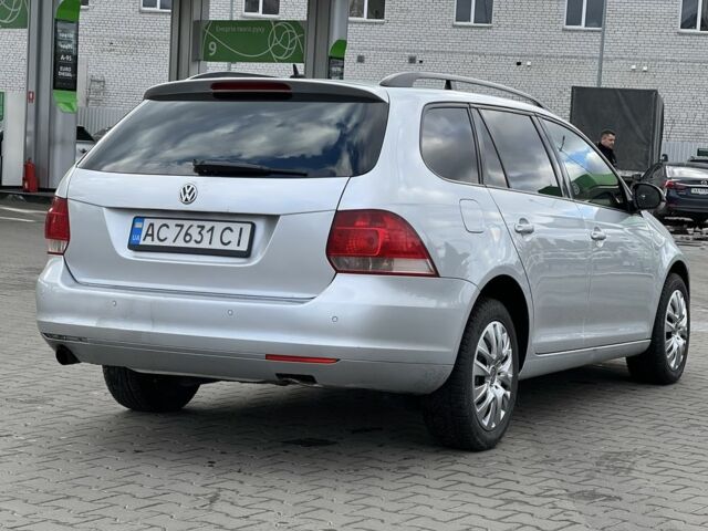 Серый Фольксваген Гольф, объемом двигателя 1.6 л и пробегом 189 тыс. км за 6850 $, фото 3 на Automoto.ua