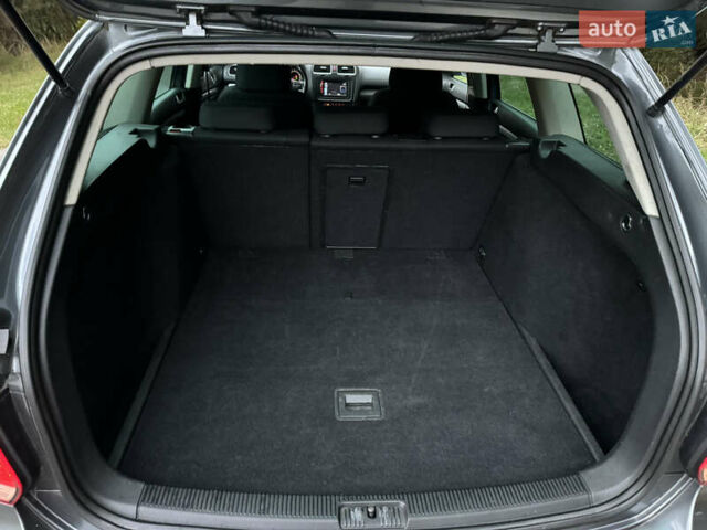 Фольксваген Гольф 2012 у Луцьку на Automoto.ua Сірий Фольксваген Гольф, об'ємом двигуна 1.6 л та пробігом 282 тис. км за 8999 $, фото 19 на Automoto.ua