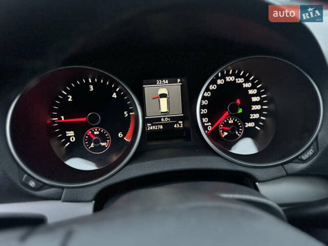 Сірий Фольксваген Гольф, об'ємом двигуна 2 л та пробігом 240 тис. км за 10850 $, фото 34 на Automoto.ua