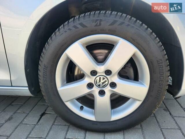 Серый Фольксваген Гольф, объемом двигателя 1.4 л и пробегом 202 тыс. км за 7800 $, фото 13 на Automoto.ua