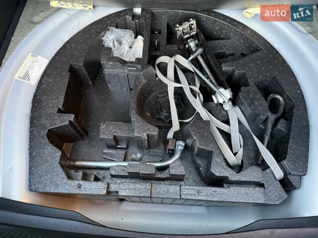 Сірий Фольксваген Гольф, об'ємом двигуна 1.4 л та пробігом 205 тис. км за 7800 $, фото 33 на Automoto.ua