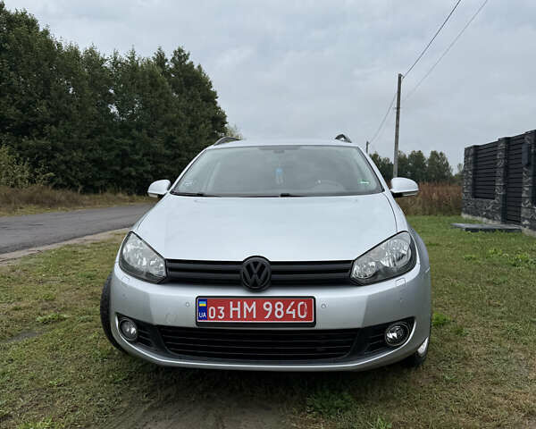 Серый Фольксваген Гольф, объемом двигателя 1.6 л и пробегом 270 тыс. км за 8300 $, фото 2 на Automoto.ua