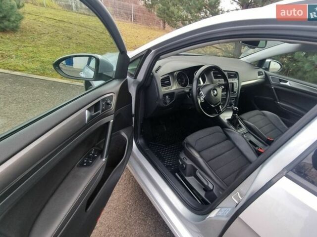 Серый Фольксваген Гольф, объемом двигателя 1.4 л и пробегом 192 тыс. км за 11800 $, фото 5 на Automoto.ua