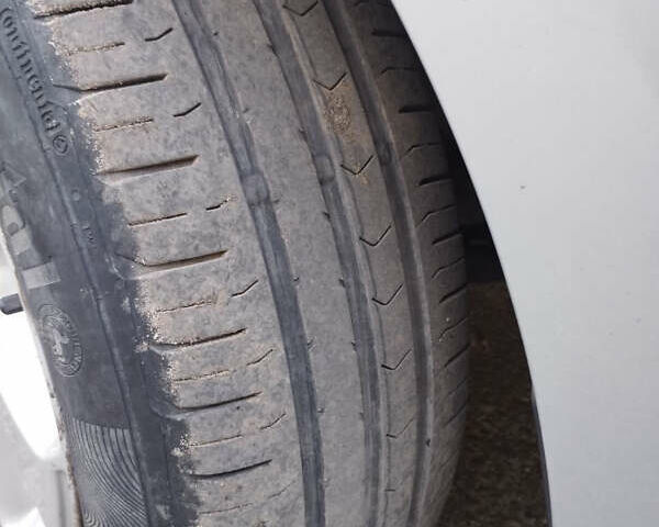 Сірий Фольксваген Гольф, об'ємом двигуна 1.6 л та пробігом 212 тис. км за 11000 $, фото 10 на Automoto.ua