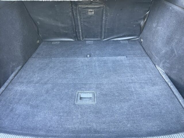 Серый Фольксваген Гольф, объемом двигателя 1.6 л и пробегом 328 тыс. км за 7500 $, фото 16 на Automoto.ua