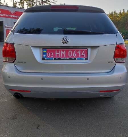 Серый Фольксваген Гольф, объемом двигателя 1.6 л и пробегом 277 тыс. км за 10000 $, фото 2 на Automoto.ua