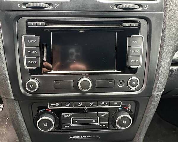 Сірий Фольксваген Гольф, об'ємом двигуна 1.6 л та пробігом 286 тис. км за 10500 $, фото 33 на Automoto.ua