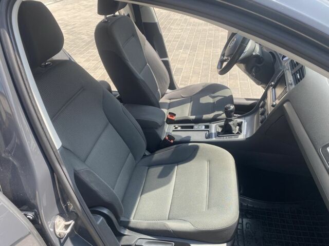 Сірий Фольксваген Гольф, об'ємом двигуна 1.6 л та пробігом 233 тис. км за 10990 $, фото 21 на Automoto.ua