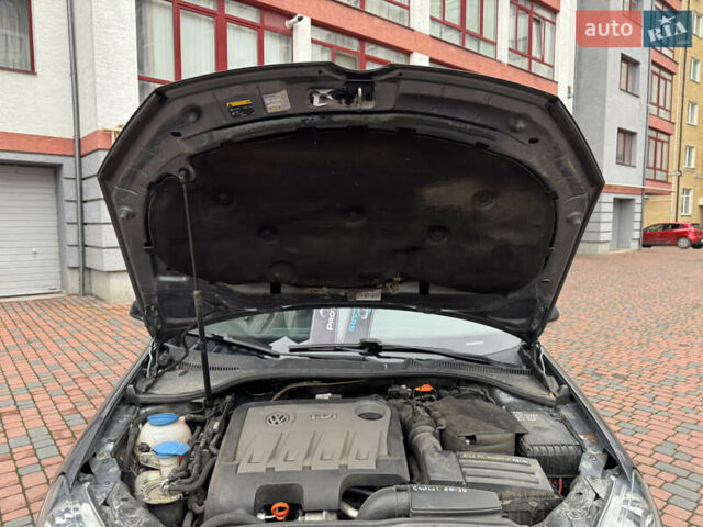 Сірий Фольксваген Гольф, об'ємом двигуна 1.97 л та пробігом 223 тис. км за 7950 $, фото 178 на Automoto.ua