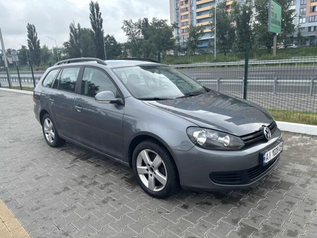 Серый Фольксваген Гольф, объемом двигателя 1.6 л и пробегом 3 тыс. км за 9000 $, фото 2 на Automoto.ua