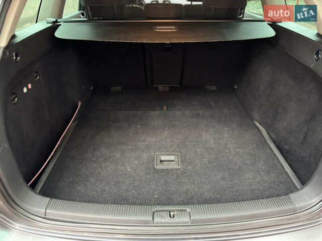 Сірий Фольксваген Гольф, об'ємом двигуна 1.97 л та пробігом 223 тис. км за 7950 $, фото 172 на Automoto.ua