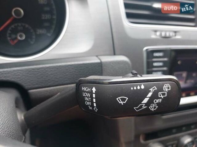 Серый Фольксваген Гольф, объемом двигателя 1.97 л и пробегом 307 тыс. км за 11100 $, фото 18 на Automoto.ua