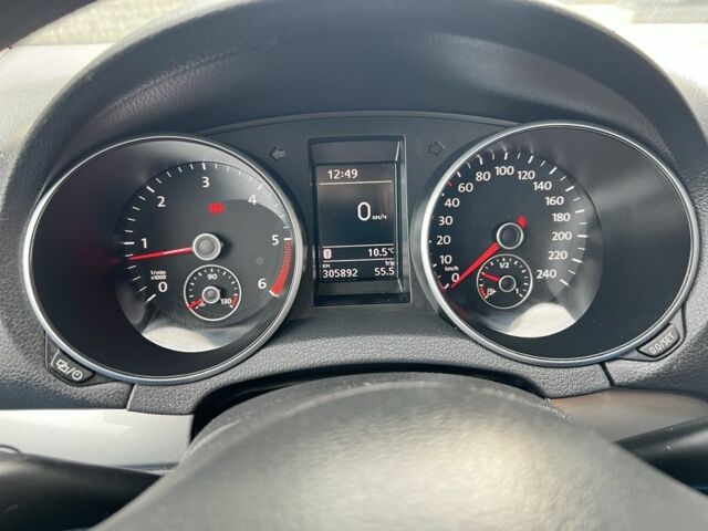 Сірий Фольксваген Гольф, об'ємом двигуна 1.6 л та пробігом 305 тис. км за 8200 $, фото 6 на Automoto.ua