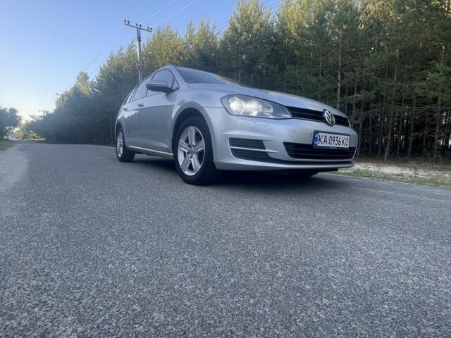 Фольксваген Гольф 2013 в Киеве на Automoto.ua Серый Фольксваген Гольф, объемом двигателя 1.6 л и пробегом 277 тыс. км за 9500 $, фото 19 на Automoto.ua