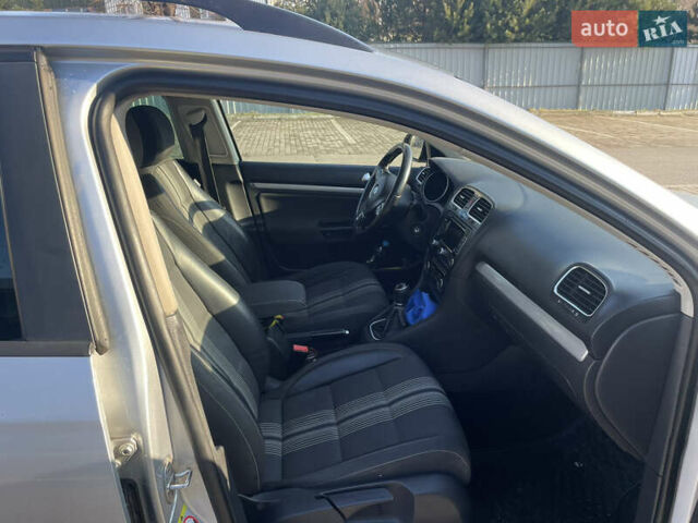 Серый Фольксваген Гольф, объемом двигателя 1.6 л и пробегом 330 тыс. км за 7200 $, фото 26 на Automoto.ua