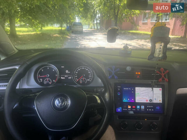 Серый Фольксваген Гольф, объемом двигателя 1.6 л и пробегом 260 тыс. км за 9300 $, фото 15 на Automoto.ua