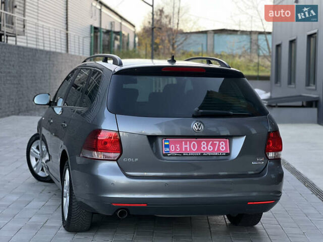 Серый Фольксваген Гольф, объемом двигателя 1.6 л и пробегом 240 тыс. км за 8750 $, фото 4 на Automoto.ua