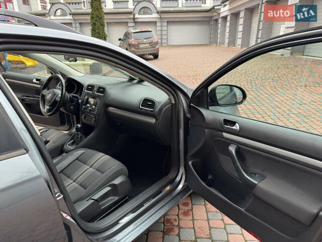 Сірий Фольксваген Гольф, об'ємом двигуна 1.97 л та пробігом 223 тис. км за 7950 $, фото 131 на Automoto.ua