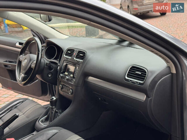 Сірий Фольксваген Гольф, об'ємом двигуна 1.97 л та пробігом 223 тис. км за 7950 $, фото 143 на Automoto.ua