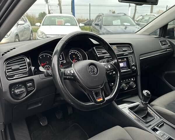 Серый Фольксваген Гольф, объемом двигателя 1.4 л и пробегом 157 тыс. км за 11200 $, фото 22 на Automoto.ua