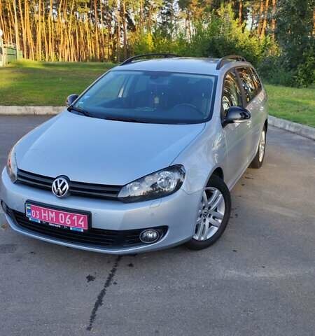 Серый Фольксваген Гольф, объемом двигателя 1.6 л и пробегом 277 тыс. км за 10000 $, фото 297 на Automoto.ua