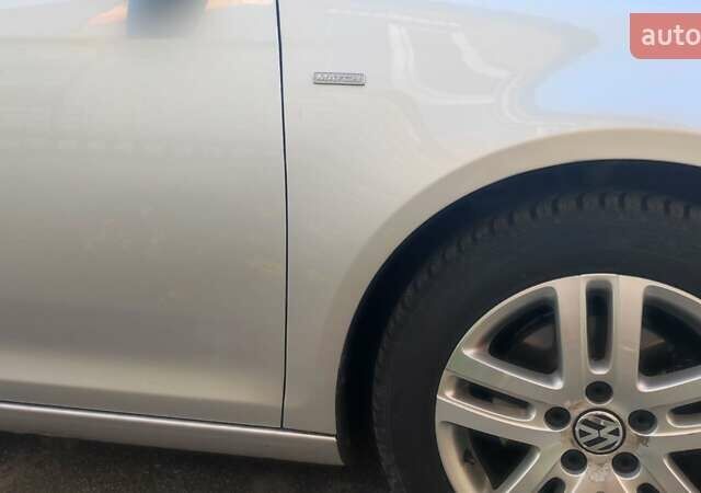 Серый Фольксваген Гольф, объемом двигателя 1.6 л и пробегом 277 тыс. км за 10000 $, фото 13 на Automoto.ua