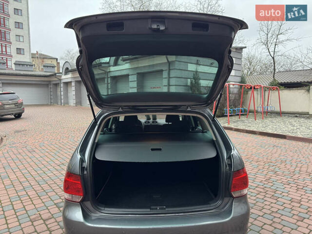 Сірий Фольксваген Гольф, об'ємом двигуна 1.97 л та пробігом 223 тис. км за 7950 $, фото 168 на Automoto.ua