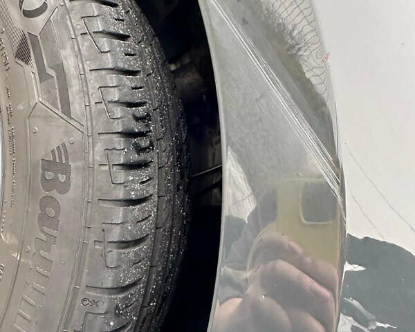 Серый Фольксваген Гольф, объемом двигателя 1.6 л и пробегом 290 тыс. км за 9800 $, фото 10 на Automoto.ua