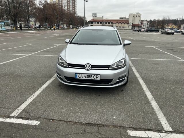 Серый Фольксваген Гольф, объемом двигателя 1.6 л и пробегом 242 тыс. км за 10900 $, фото 1 на Automoto.ua