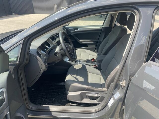 Сірий Фольксваген Гольф, об'ємом двигуна 1.6 л та пробігом 233 тис. км за 10990 $, фото 18 на Automoto.ua