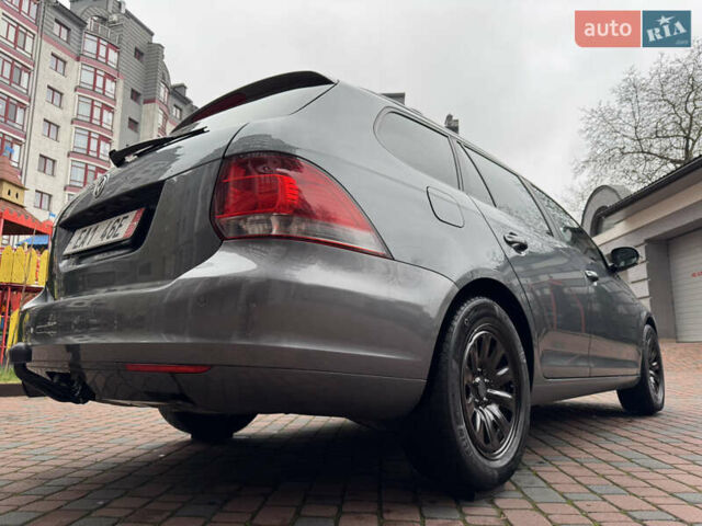 Сірий Фольксваген Гольф, об'ємом двигуна 1.97 л та пробігом 223 тис. км за 7950 $, фото 54 на Automoto.ua
