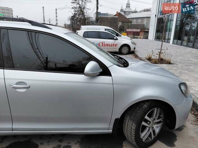 Серый Фольксваген Гольф, объемом двигателя 1.6 л и пробегом 259 тыс. км за 7700 $, фото 1 на Automoto.ua