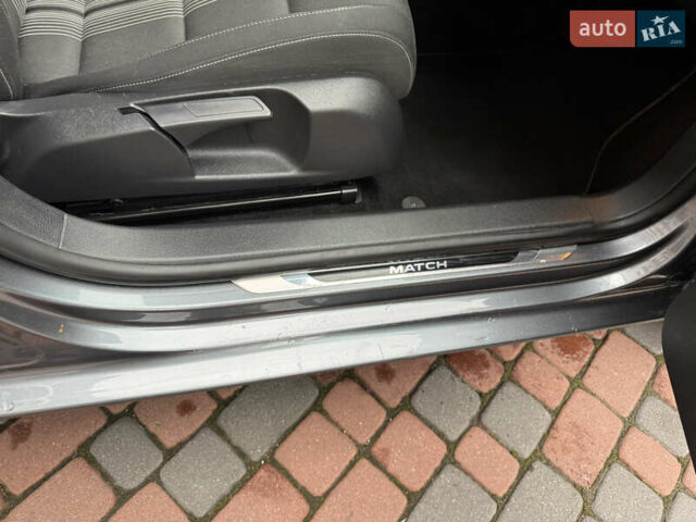 Сірий Фольксваген Гольф, об'ємом двигуна 1.97 л та пробігом 223 тис. км за 7950 $, фото 141 на Automoto.ua