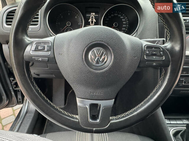 Сірий Фольксваген Гольф, об'ємом двигуна 1.97 л та пробігом 223 тис. км за 7950 $, фото 106 на Automoto.ua