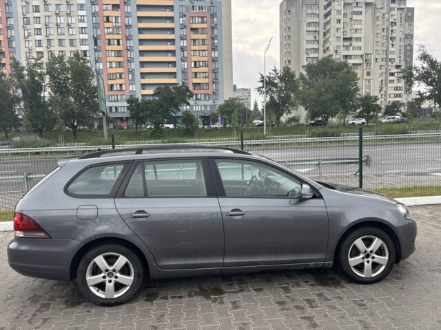 Серый Фольксваген Гольф, объемом двигателя 1.6 л и пробегом 3 тыс. км за 9000 $, фото 7 на Automoto.ua